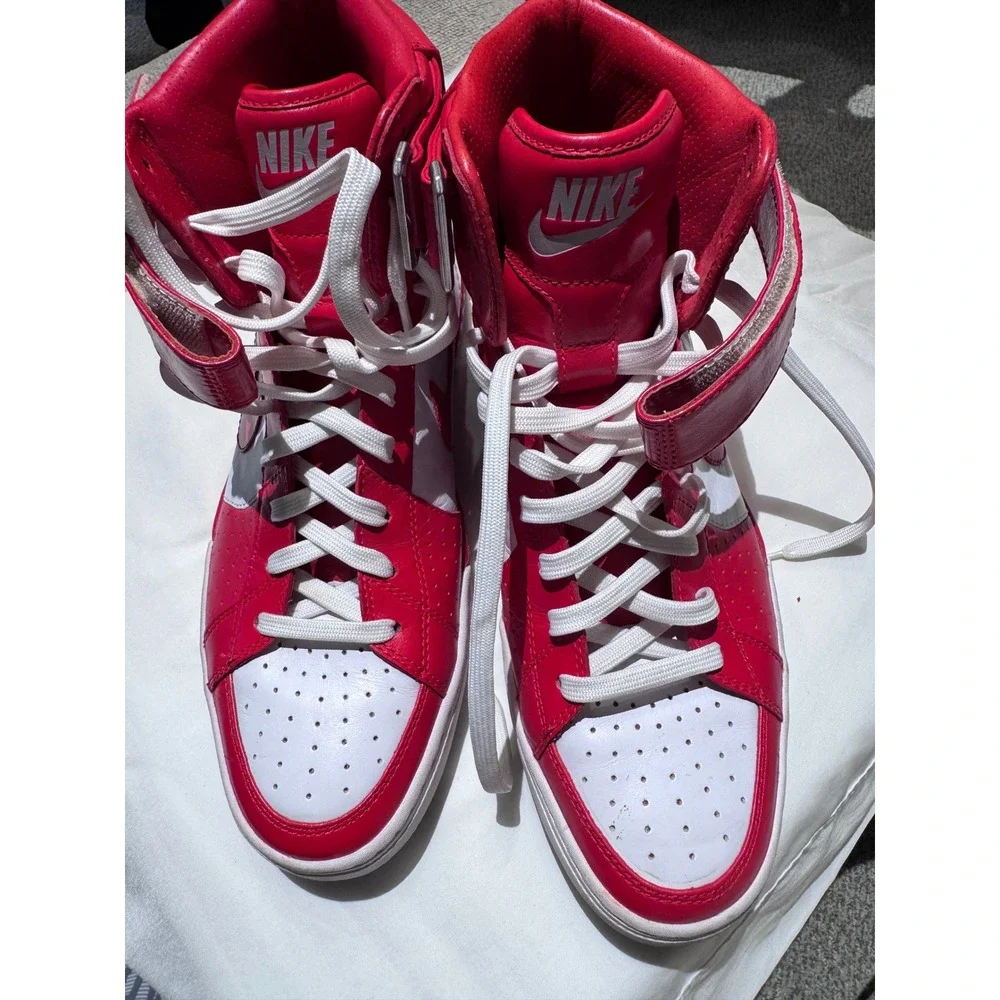 Nike Air Flytop White/Red NWOT Mens Size‎ 9
